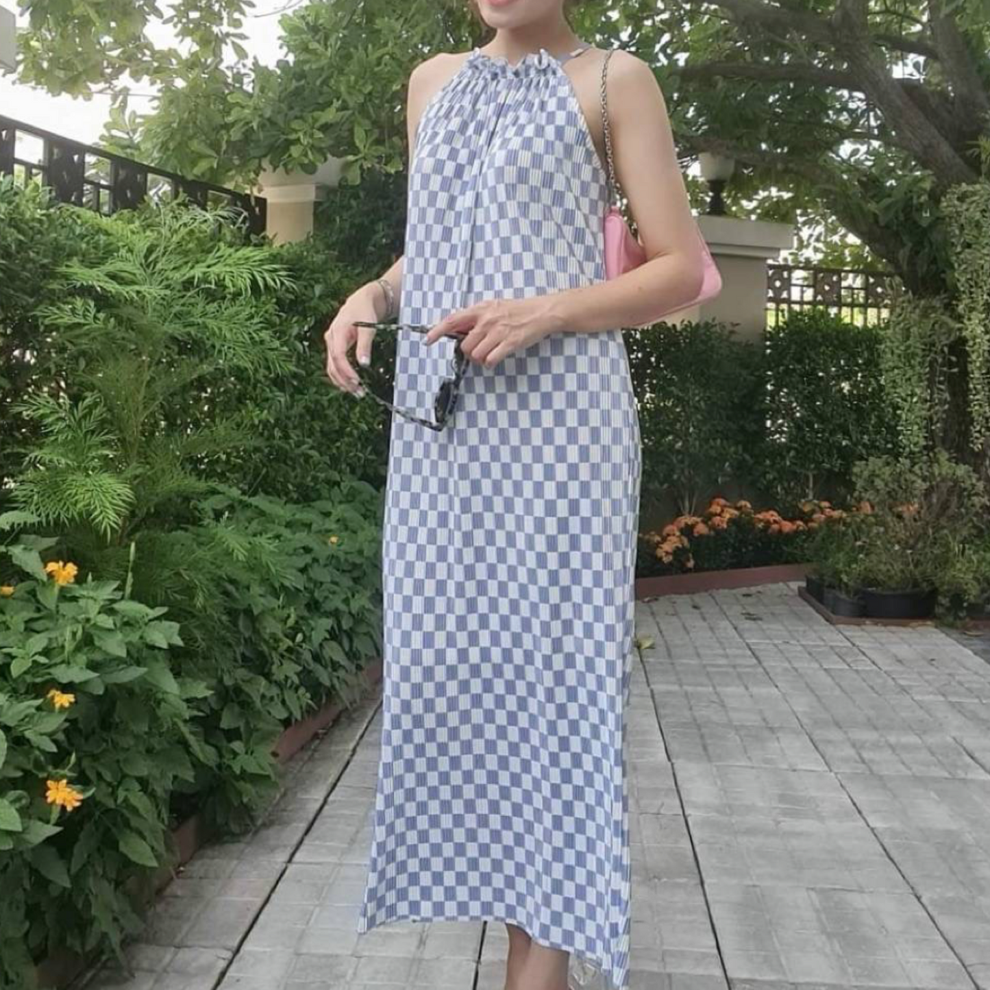 Women’s Sleeveless Elegant Dress - Blue Checkered